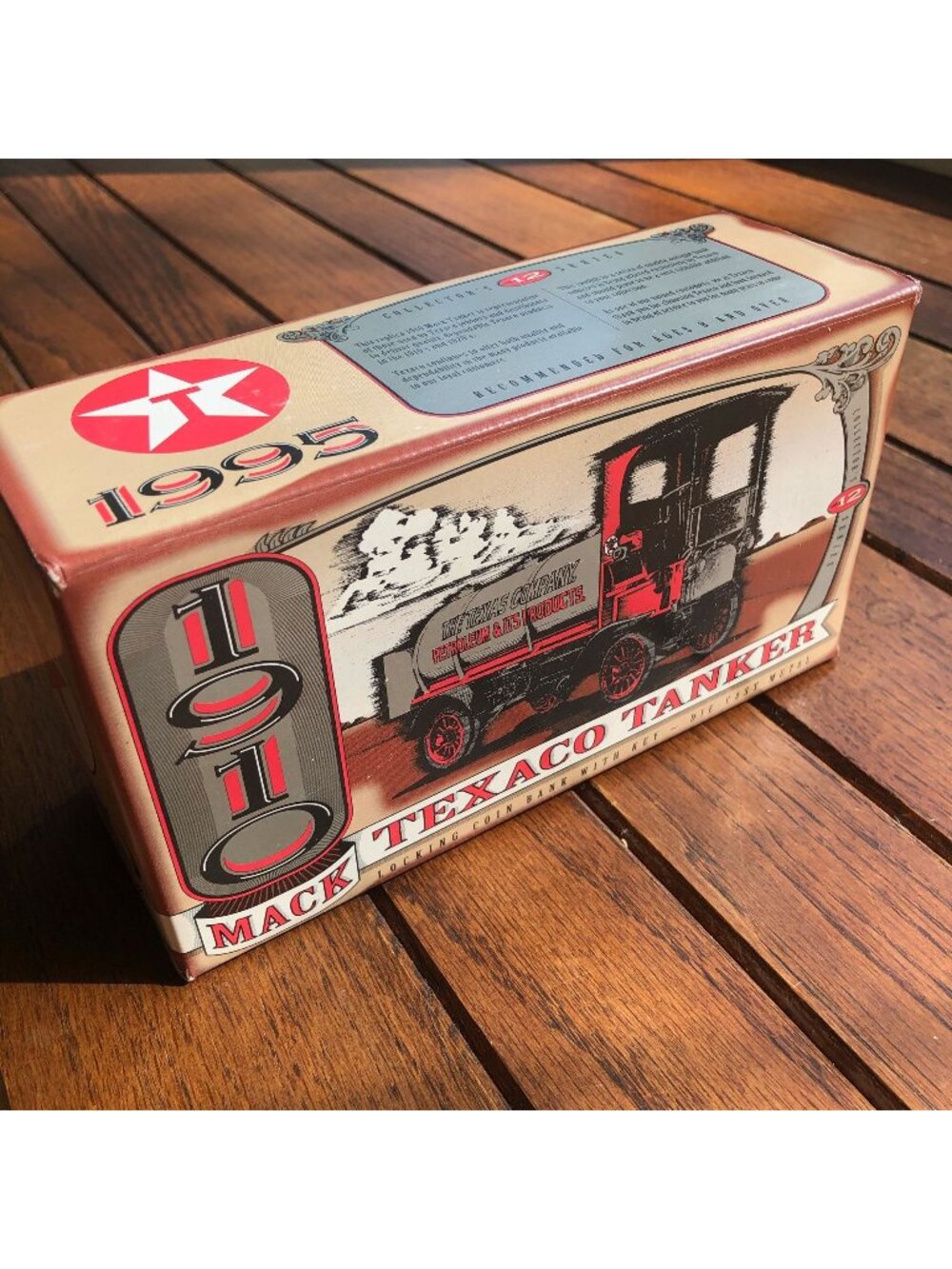 ERTL Diecast Metal 1910 Mack Texaco Tanker Coin Bank w Key Collectors Series #12